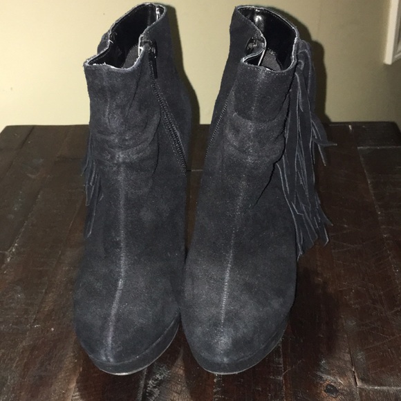 Express Black Fringe Wedge Booties - Picture 5 of 8